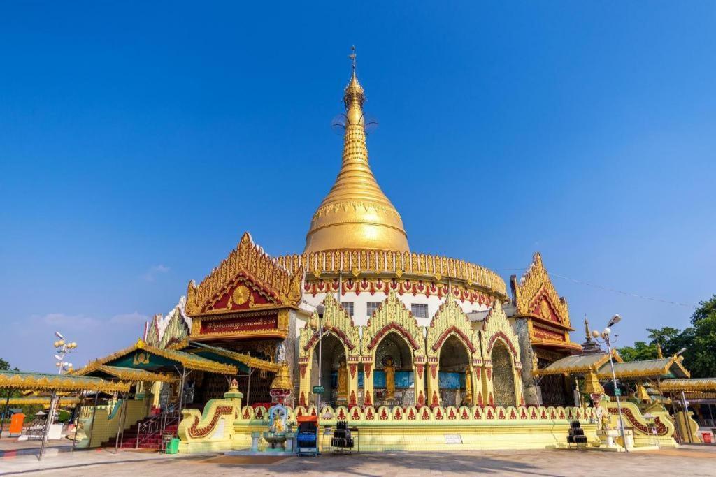 8Day Hotel Yangon Ngoại thất bức ảnh
