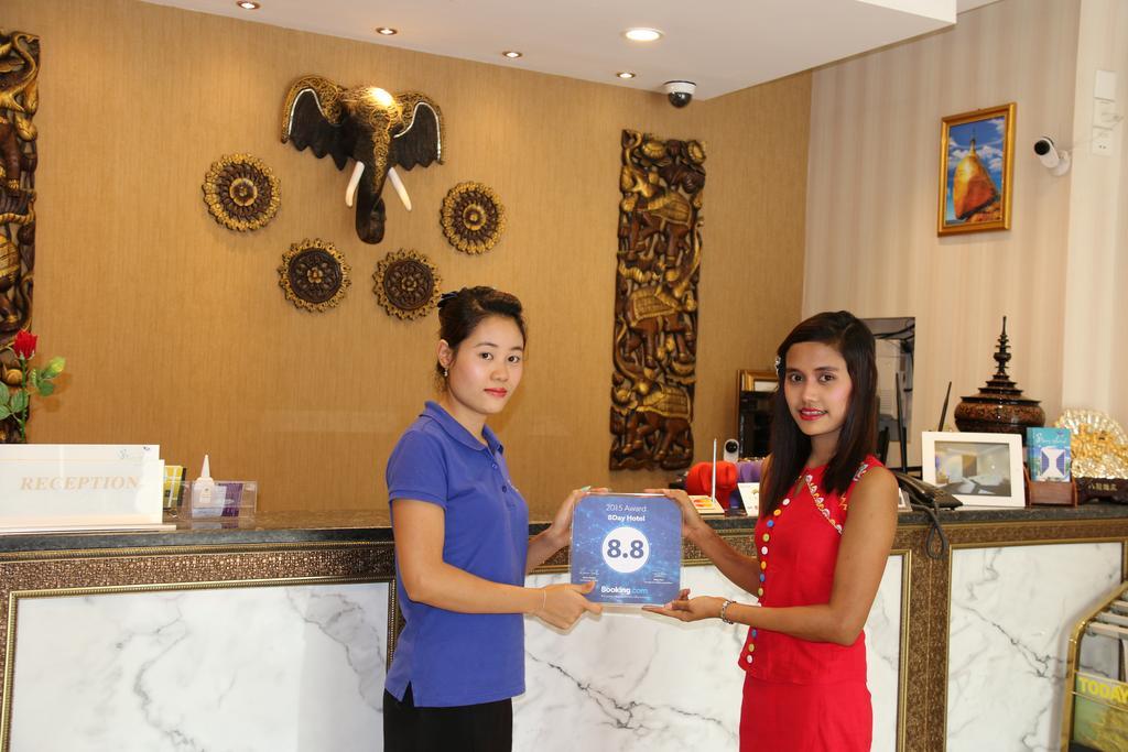 8Day Hotel Yangon Ngoại thất bức ảnh